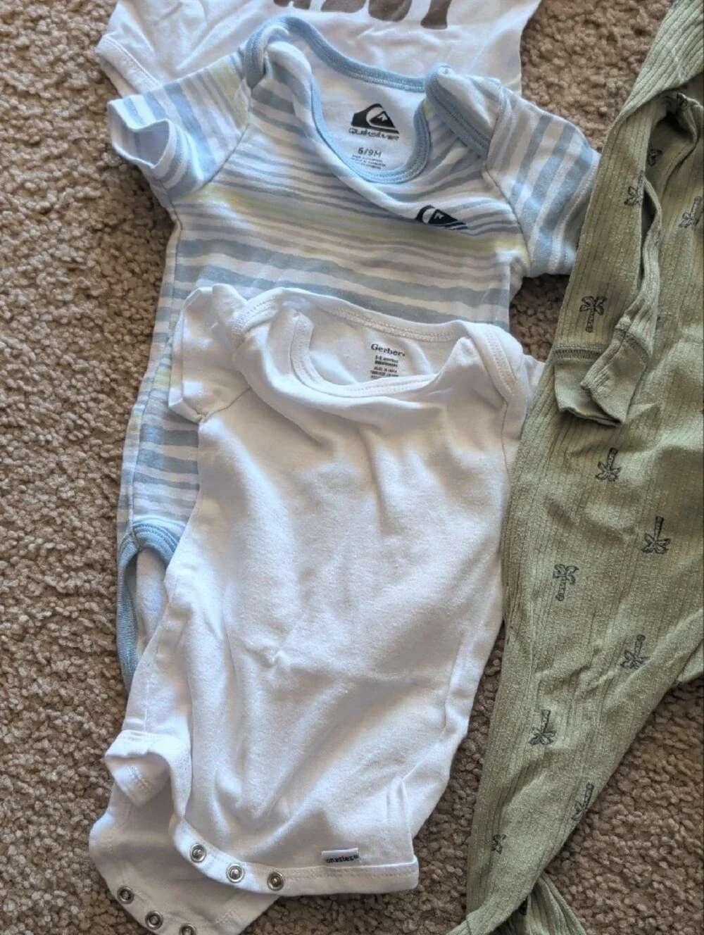 Assorted Baby Boy Pieces Green Striped Dino Pocket One-Piece Bodysuit for Kids